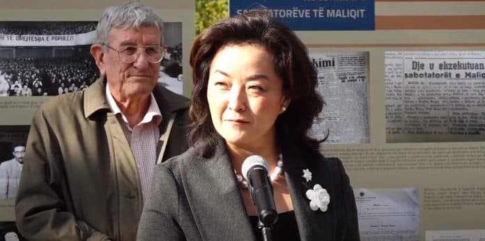 Ekspozita “Në emër të Amerikës”/ Kim: Pozita e SHBA me Shqipërinë nuk lëkundet, pavarësisht se çfarë ndodh (VIDEO)