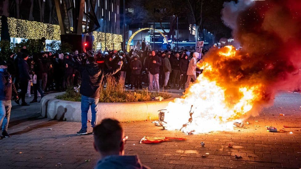 Protestat kundër bllokimit ndaj Covid, policia holandeze plagos dy persona