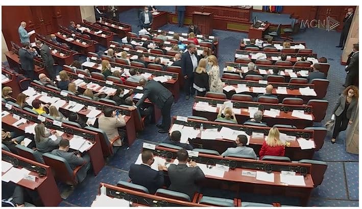 Zaev, në bisedime me Alternativën (VIDEO)