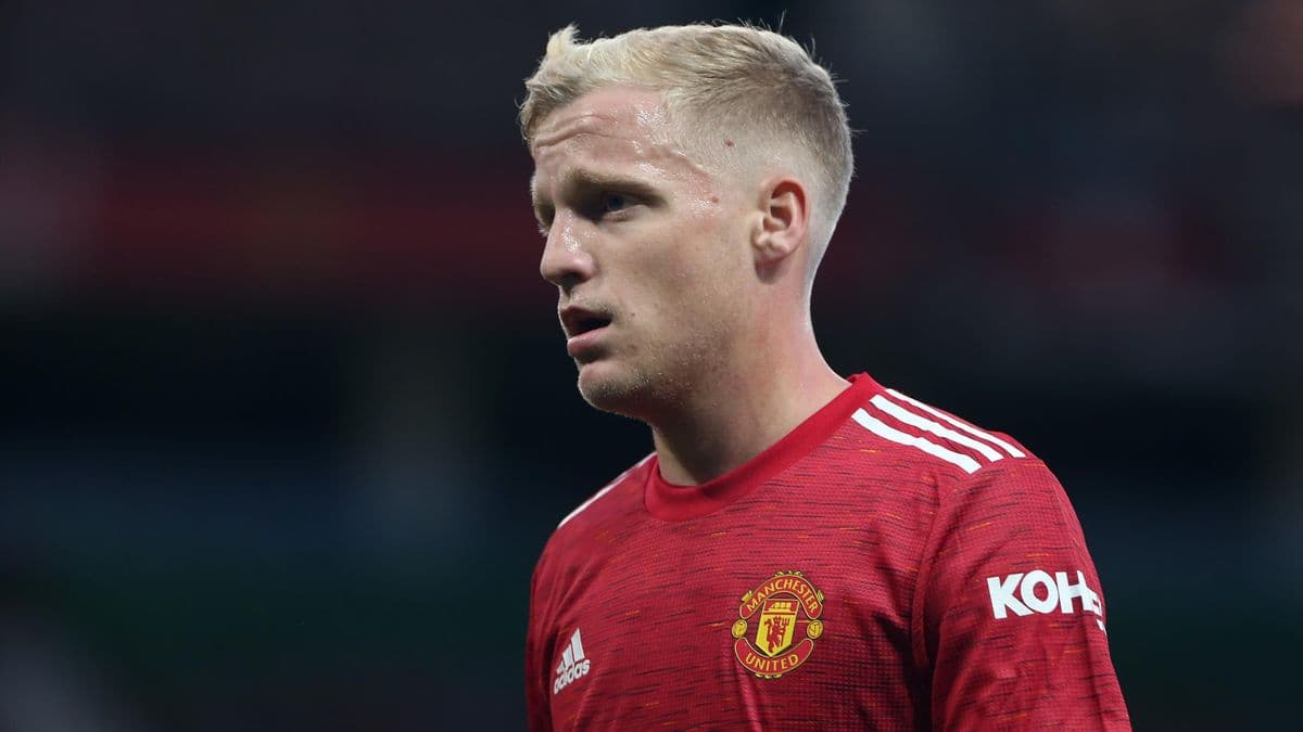 Newcastle, afër Van de Beek 
