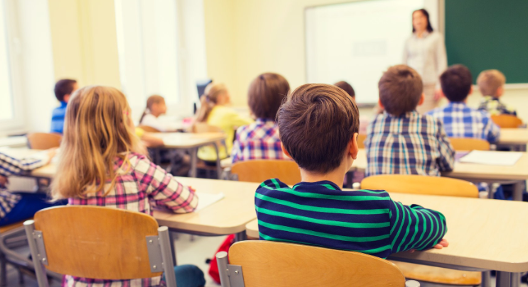 Covid-19 prek nxënësit në Këlcyrë, mbyllet një klasë e shkollës 9-vjeçare