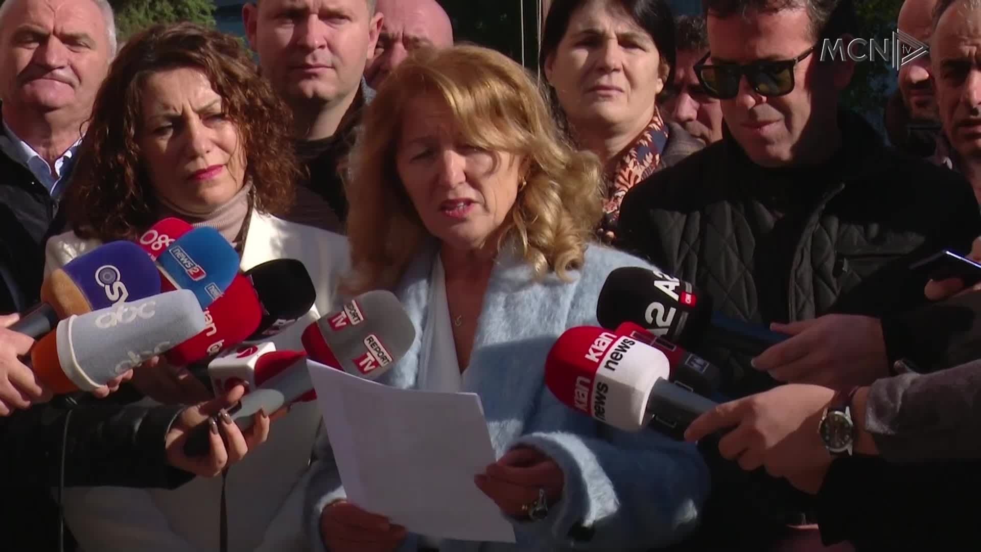 Dega 4 dhe 11 të PD rreshtohen krah Berishës (VIDEO)
