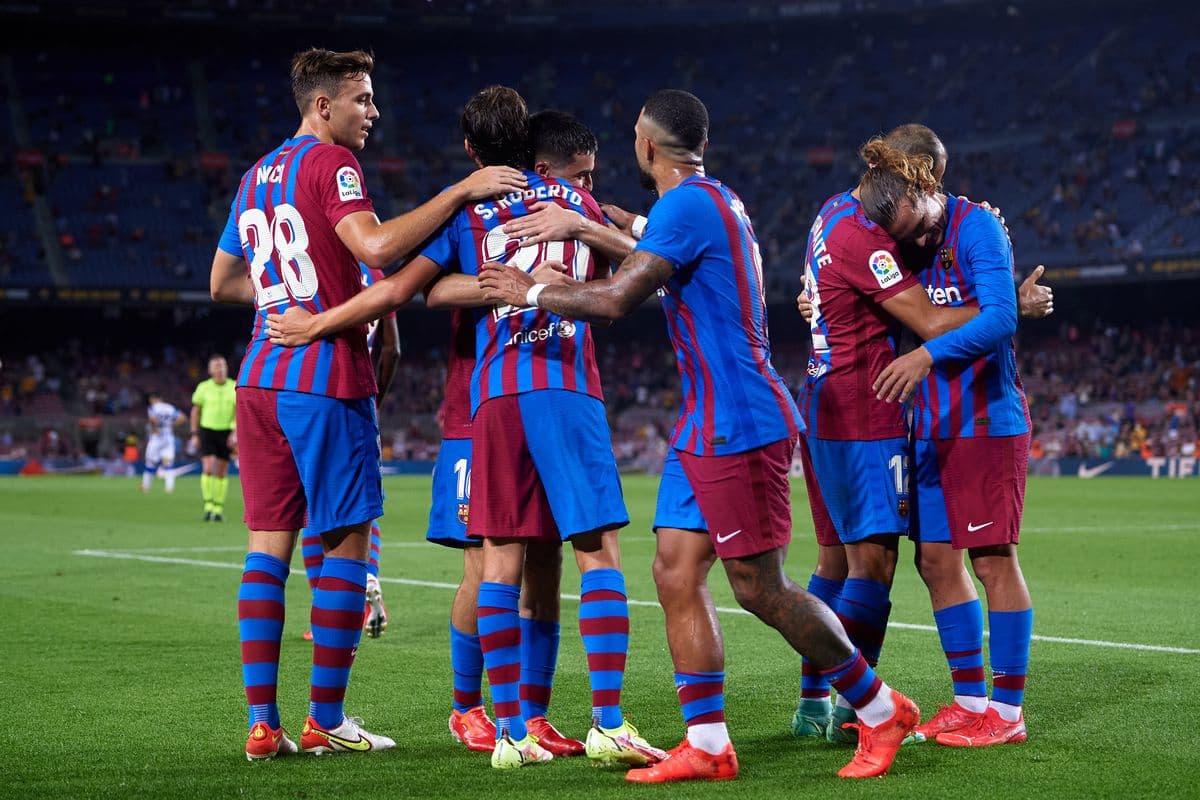 Barcelona ‘’ peshkon ‘’ në Premier