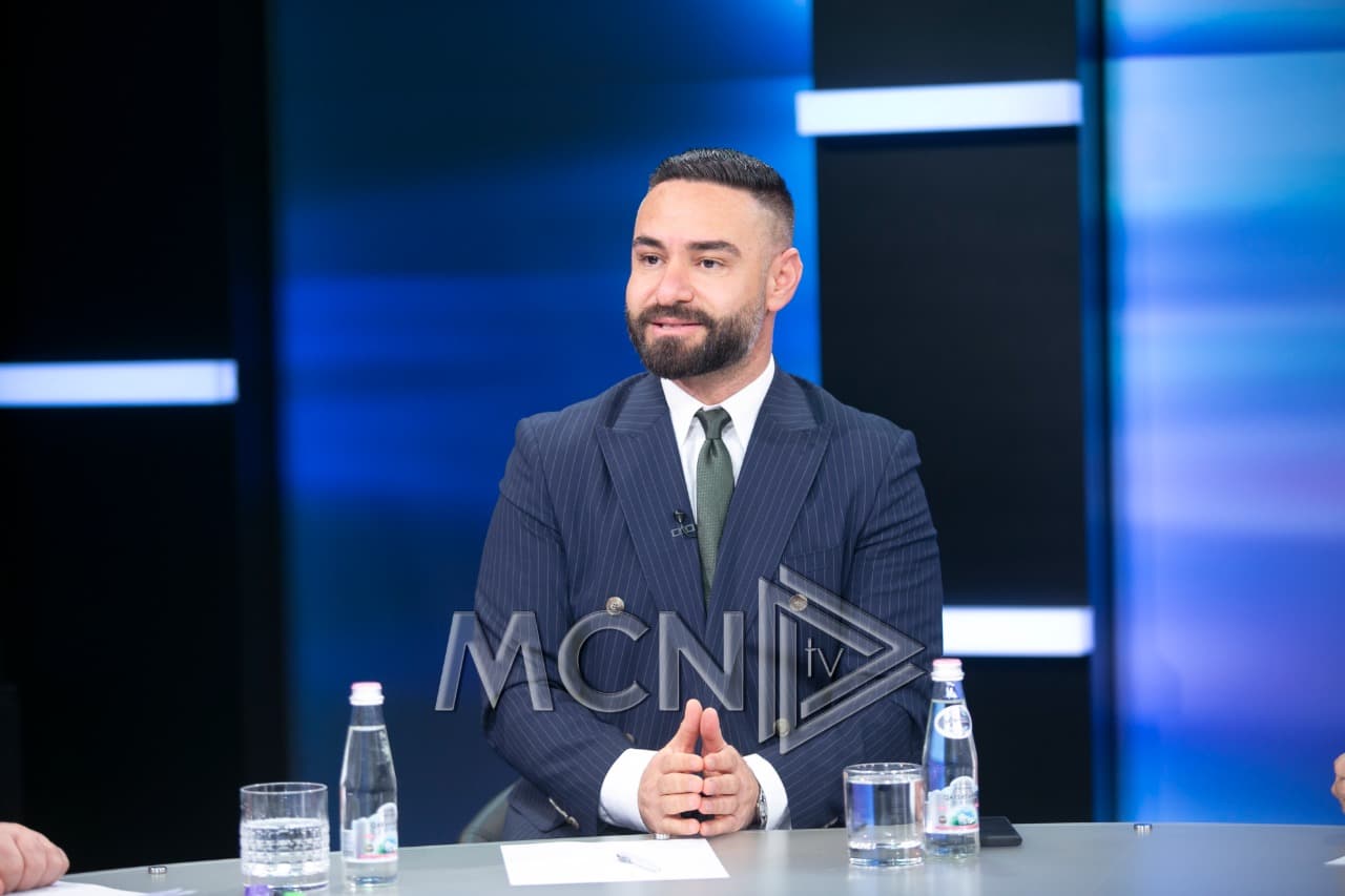 Agalliu: Besoj te logoja e PD-së. Rakipi: Edhe logoja është pronë e Berishës