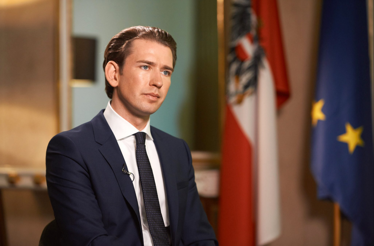 Ish-kancelari austriak Sebastian Kurz tërhiqet nga politika