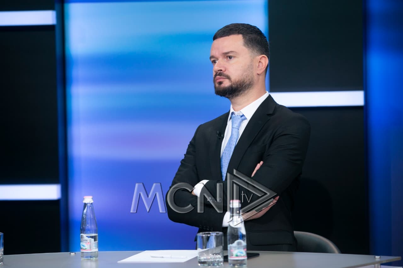 Curri: Yuri Kim në Tropojë, shqetësim për rritjen e fuqisë së doktorit