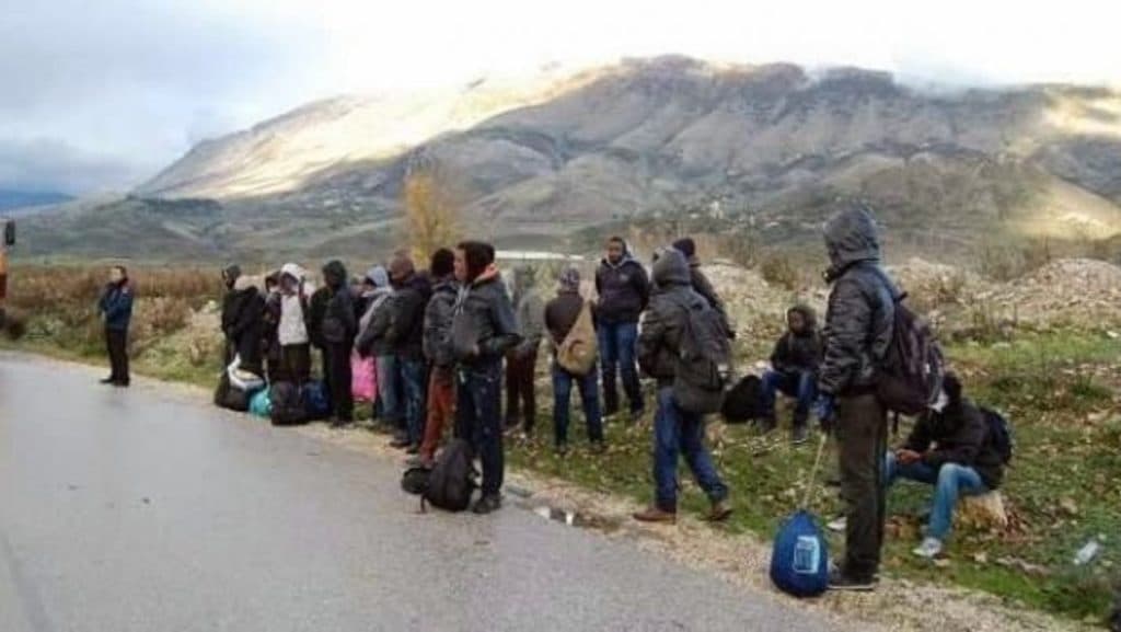 Emigrangti sirian gjendet i pajetë në malin e Moravës