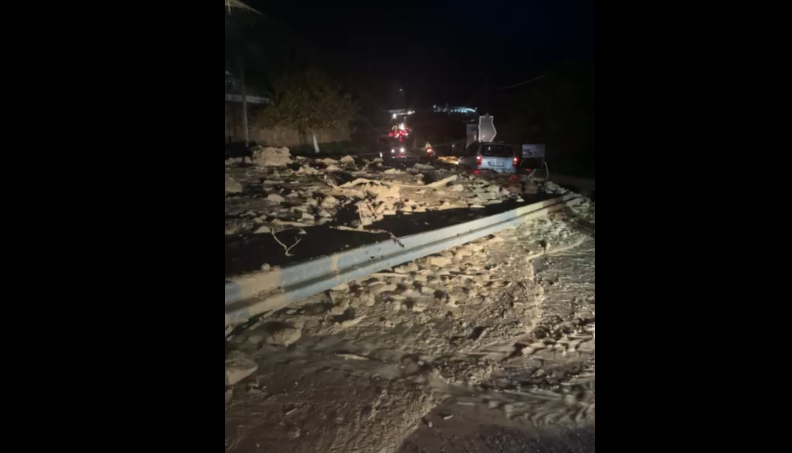 Moti i keq në Vlorë/ Bllokohet aksi Vlorë-Orikum, balta pushton rrugën (VIDEO)