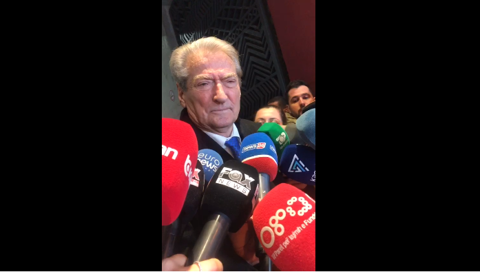 Berisha pas përfundimit të Kuvendit: Peng Basha është kufomë politike, sot u zhvillua ndeshja mes lirisë dhe të ardhmes