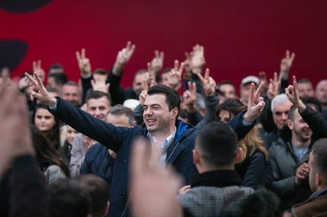 31 vjetori i themelimit të PD/ Basha fton demokratët në seli: Të kremtojmë së bashku