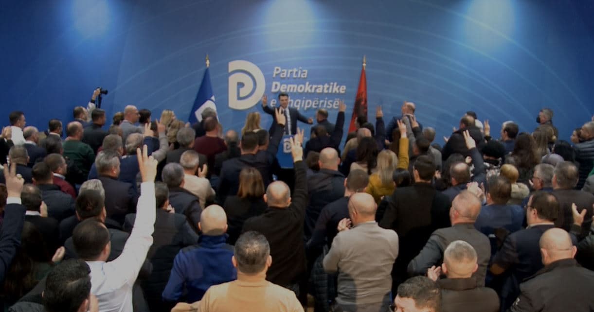 Votohet unanimisht rezoluta e Këshillit Kombëtar të PD