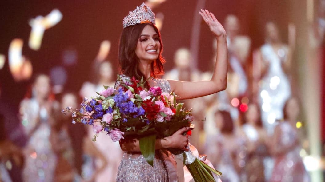 Harnaaz Sandhu nga India kurorëzohet “Miss Universe 2021”