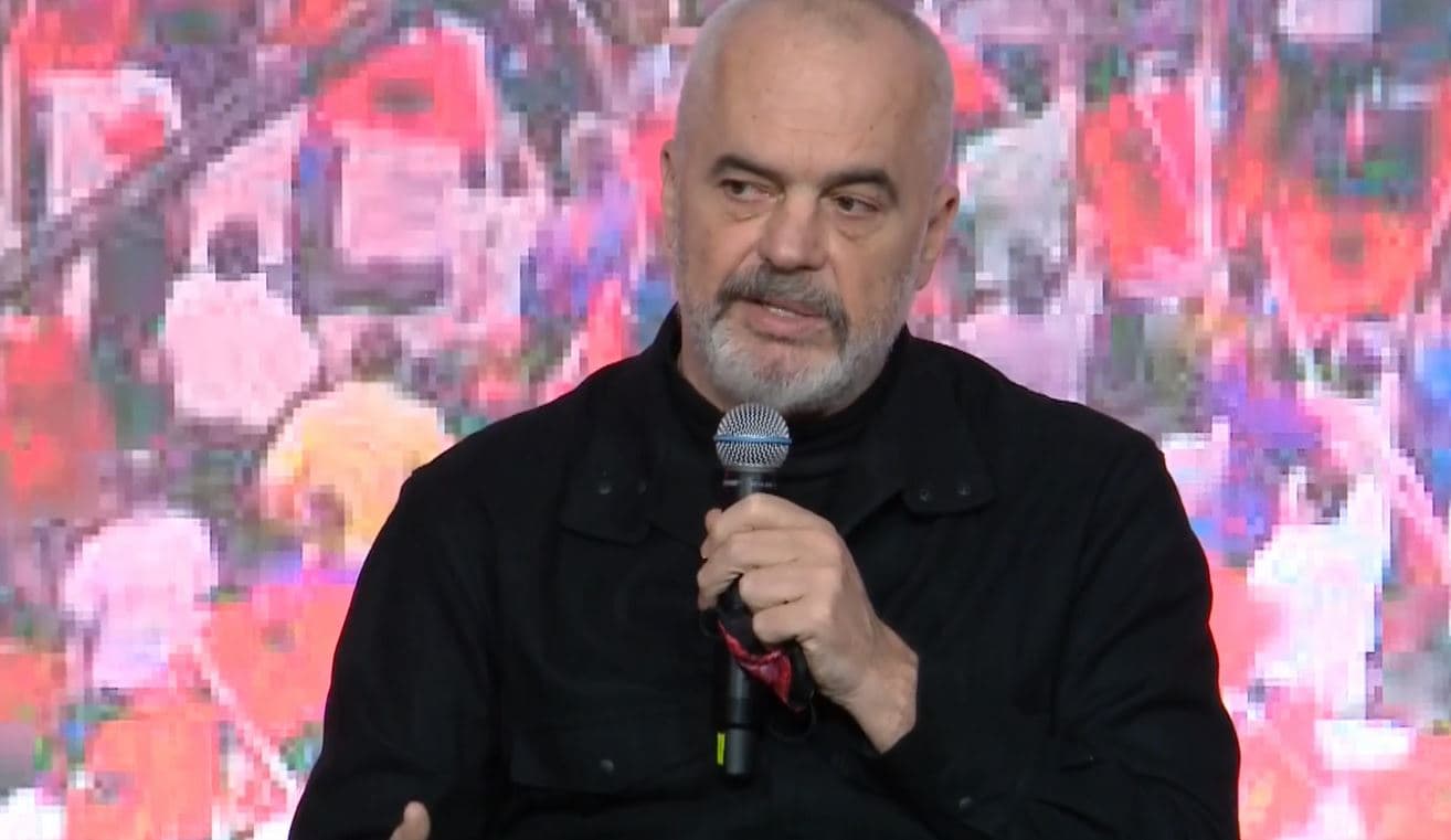 Rama: Nga janari shërbimet online, s’ka më ryshfete nëpër sportele