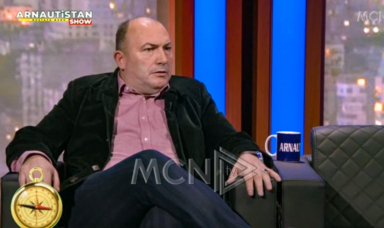 Haklaj: Duhet të bëhet dekomunistizimi, PD duhet të ndahet nga e shkuara