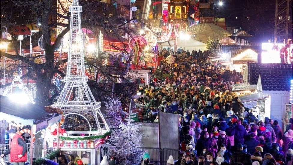 “Po përhapet me shpejtësi”! Kryeministri francez bën paralajmërimin e fortë për Omicron