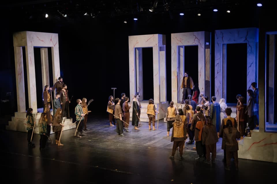  TK shfaq premierën “Coriolanus” me 80 aktorë/ Margariti: Një vepër që s’mund ta lini pa e parë