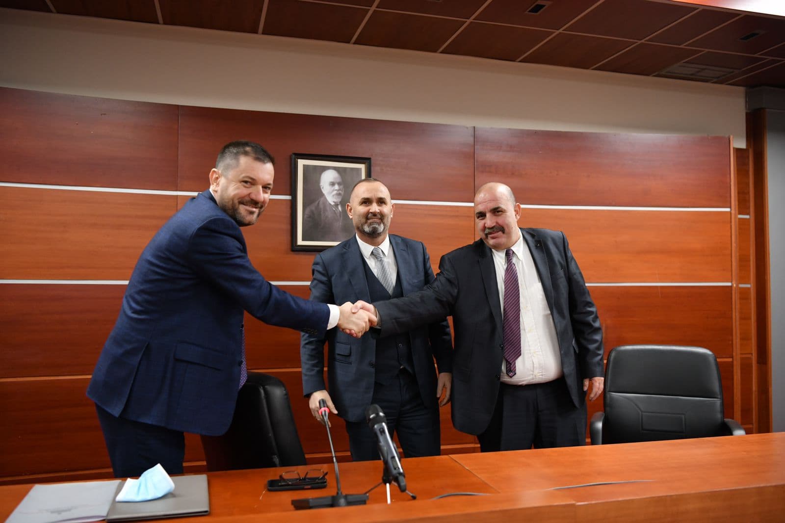 Ministri Manja prezanton drejtorin e ri të Përgjithshëm të Burgjeve, Admir Abrija