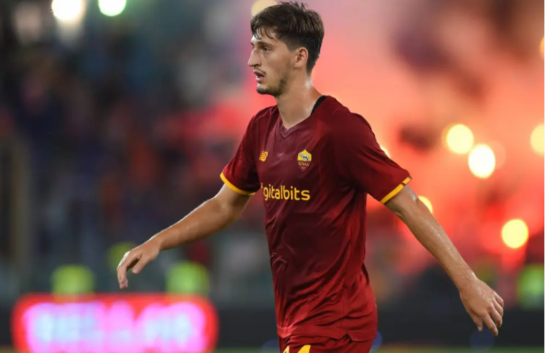 Pritet të largohet nga Roma, Kumbulla kërkohet nga Napoli