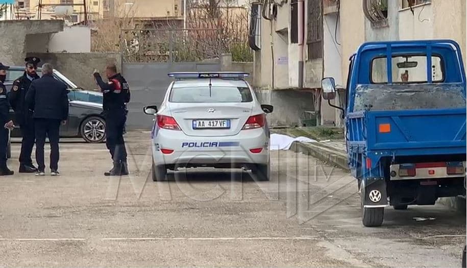 Rrëzohet aksidentalisht, humb jetën 48-vjeçari në Vlorë 