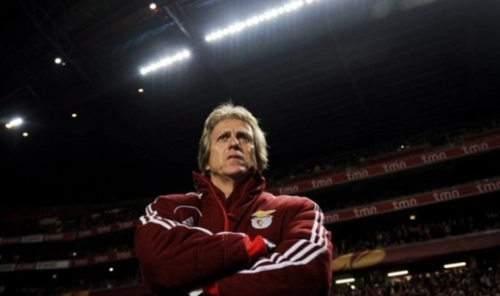 Kaos te Benfica/ Lojtarët nuk dalin në stërvitje, trajneri i njohur jep dorëheqjen