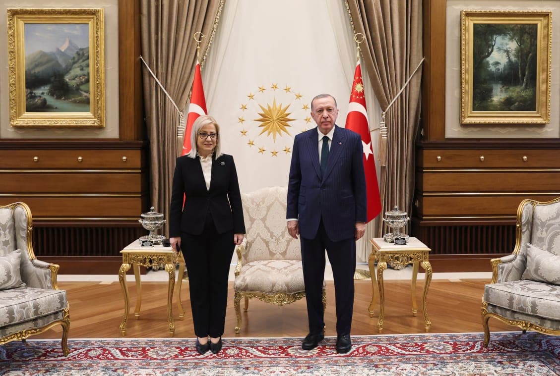 Nikolla pritet nga Erdogan në Turqi: Së shpejti për inaugurimin e apartamenteve në Kurbin