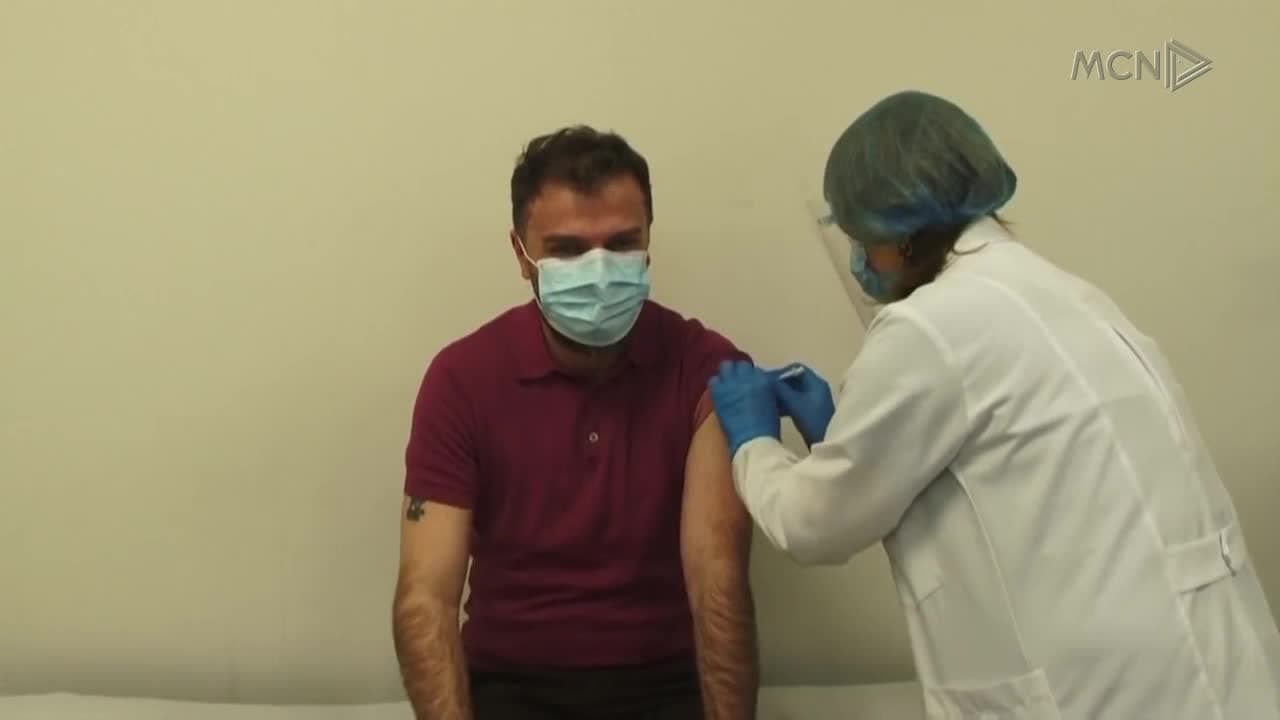 Infektimi me Omicron rrit imunitetin ndaj Deltës (VIDEO)
