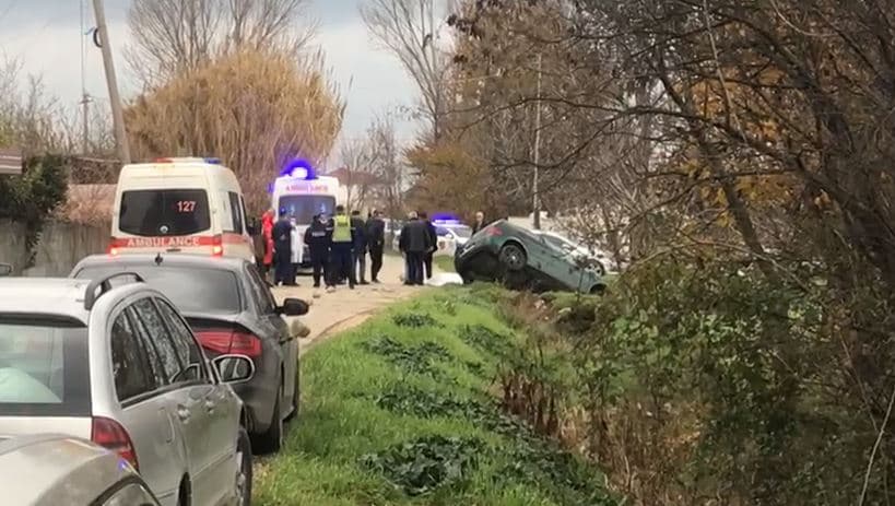 Emri/ Makina del nga rruga, humb jetën drejtuesi
