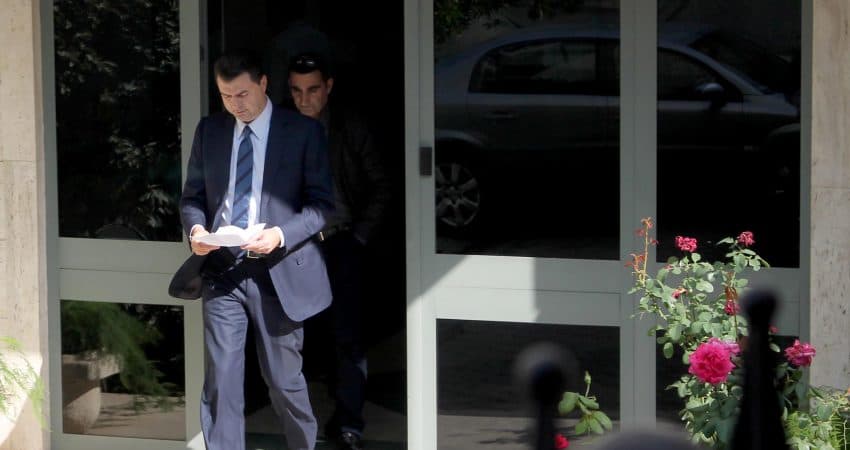 Pesë paramilitarë nga Kumanova paguhen për sigurinë e Bashës