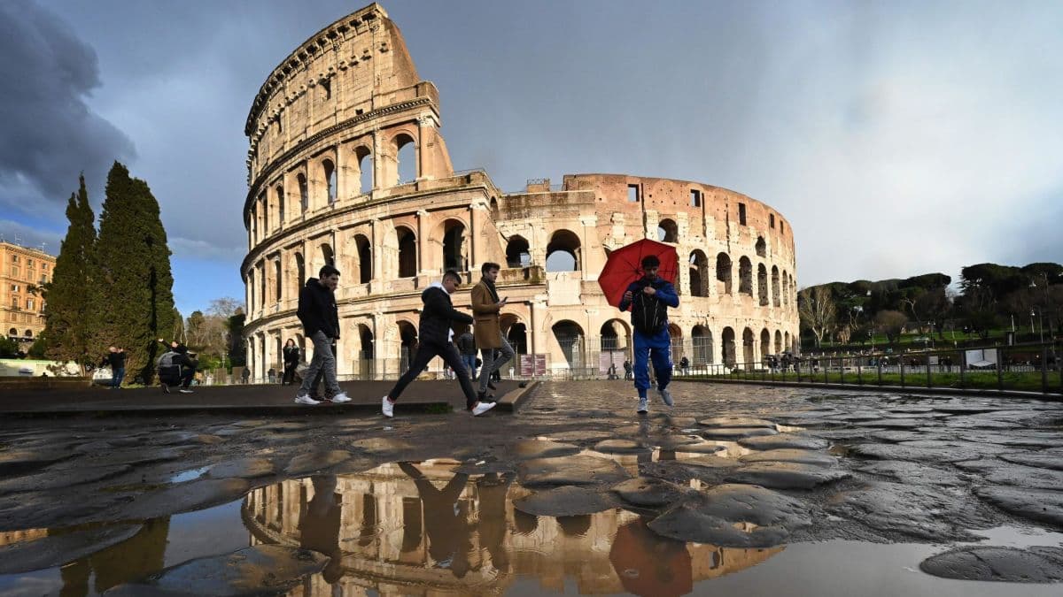 Italia bën të detyrueshëm vaksinimin kundër Covid për personat mbi 50 vjeç (VIDEO)