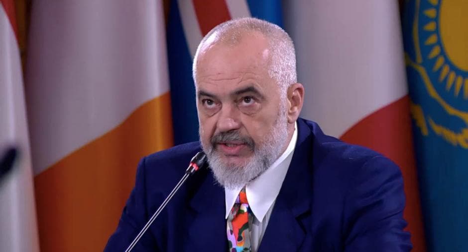 Akuzat Basha-Berisha/ Reagon Rama: Dy kufoma politike që luajnë kështjellash në mes të Tiranës!