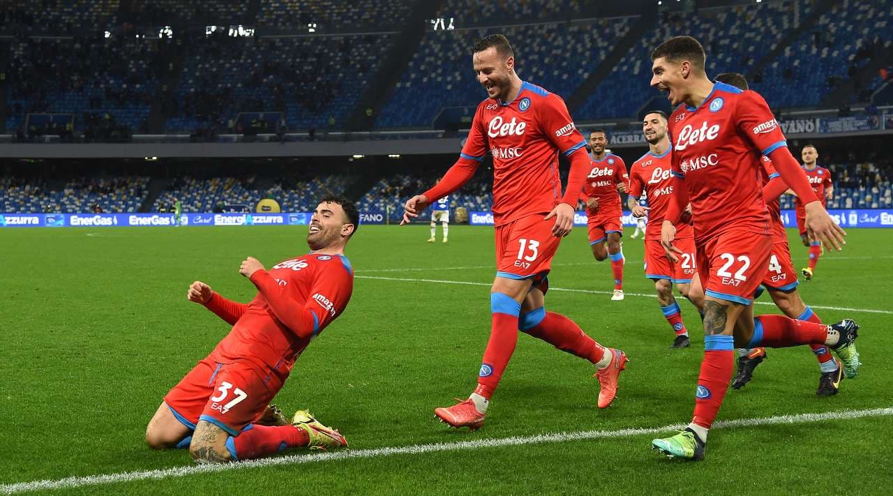 Spektakël me 6 gola nga Atalanta, fitore minimale e Napolit (VIDEO)