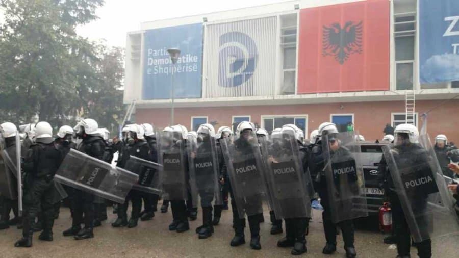 Aktet e dhunës në selinë e PD-së, ndjekje penale për Bardhin dhe Nokën