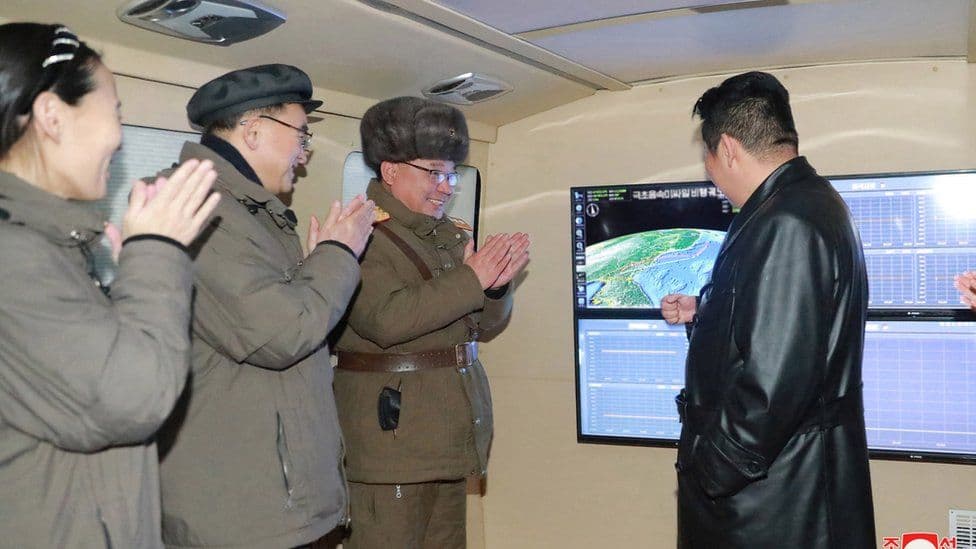 Koreja e Veriut kryen testin e tretë të raketës hipersonike