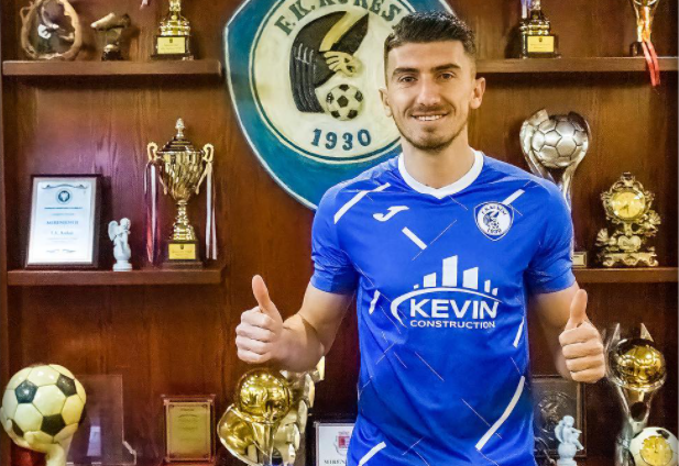 U largua nga Partizani, Musta transferohet te Kukësi