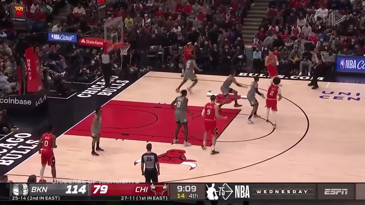 NBA, Bruklin triumfon ndaj Bulls (VIDEO)