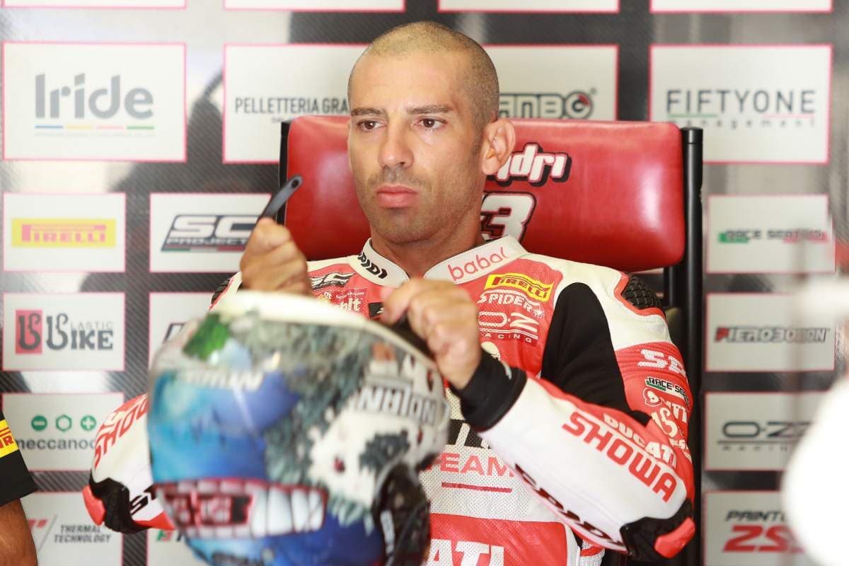 Ish-piloti i Moto GP: U infektova qëllimisht me Covid-19 që të mos bëja vaksinën