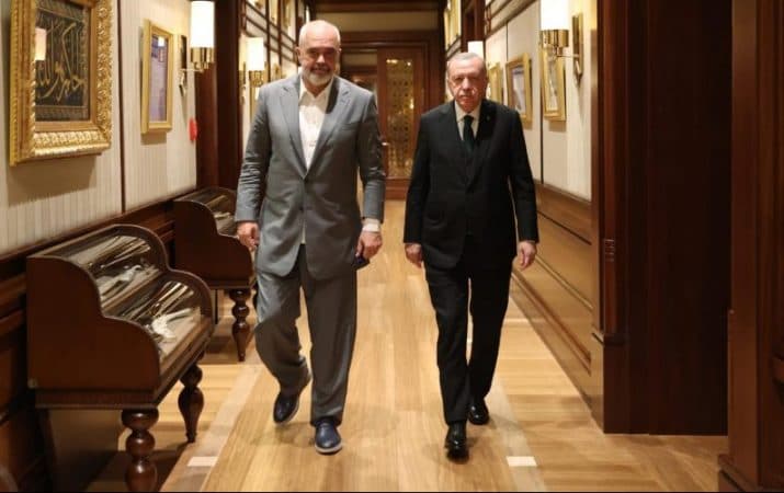 Vizita e Erdogan në Tiranë, bllokohet qarkullimi i mjeteve në këto akse