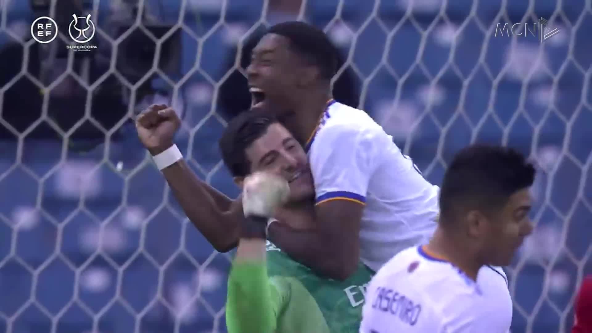 Real Madrid fiton Superkupën e Spanjës (VIDEO)
