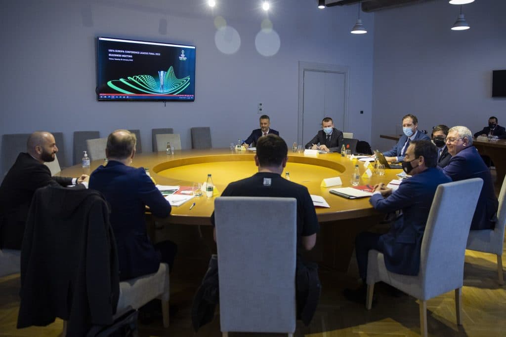 Finalja e Conference League, Duka dhe delegacioni i UEFA-s priten në Kryeministri