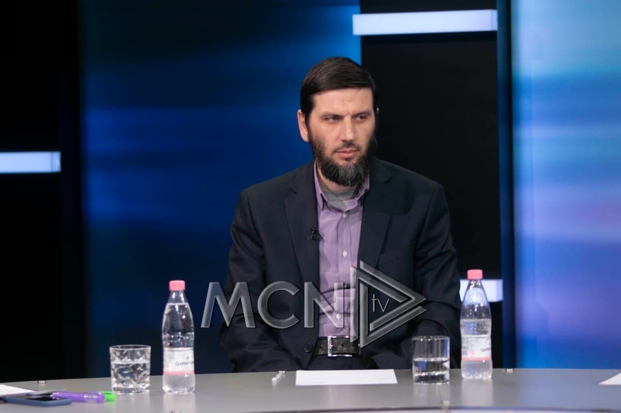 Topulli: Marrëdhënia me turqit, një koncept dritë-hije, dashurie dhe urrejtje
