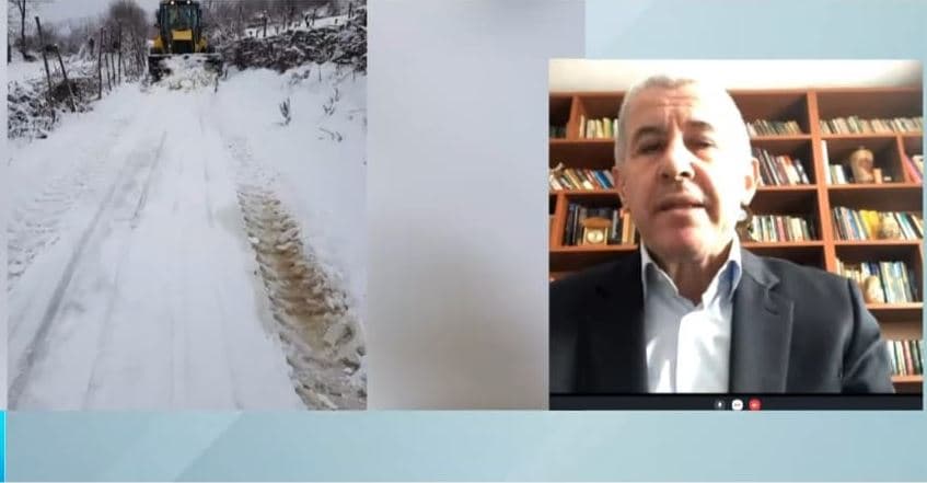Ngrica e borë në Dibër / Shehu: Rruga e Arbrit e kalueshme, në gatishmëri për çdo situatë