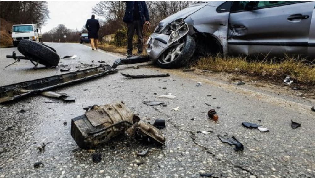 U plagos dy ditë më parë në një aksident, ndërron jetë në spital 19-vjeçari