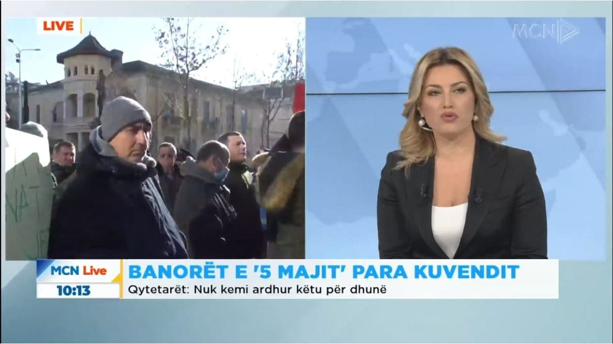 Banorët e 5 majit protestë para Kuvendit: Jemi këtu për të mbrojtur pronat tona