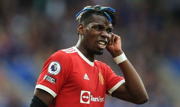 Pogba pro qëndrimit tek United