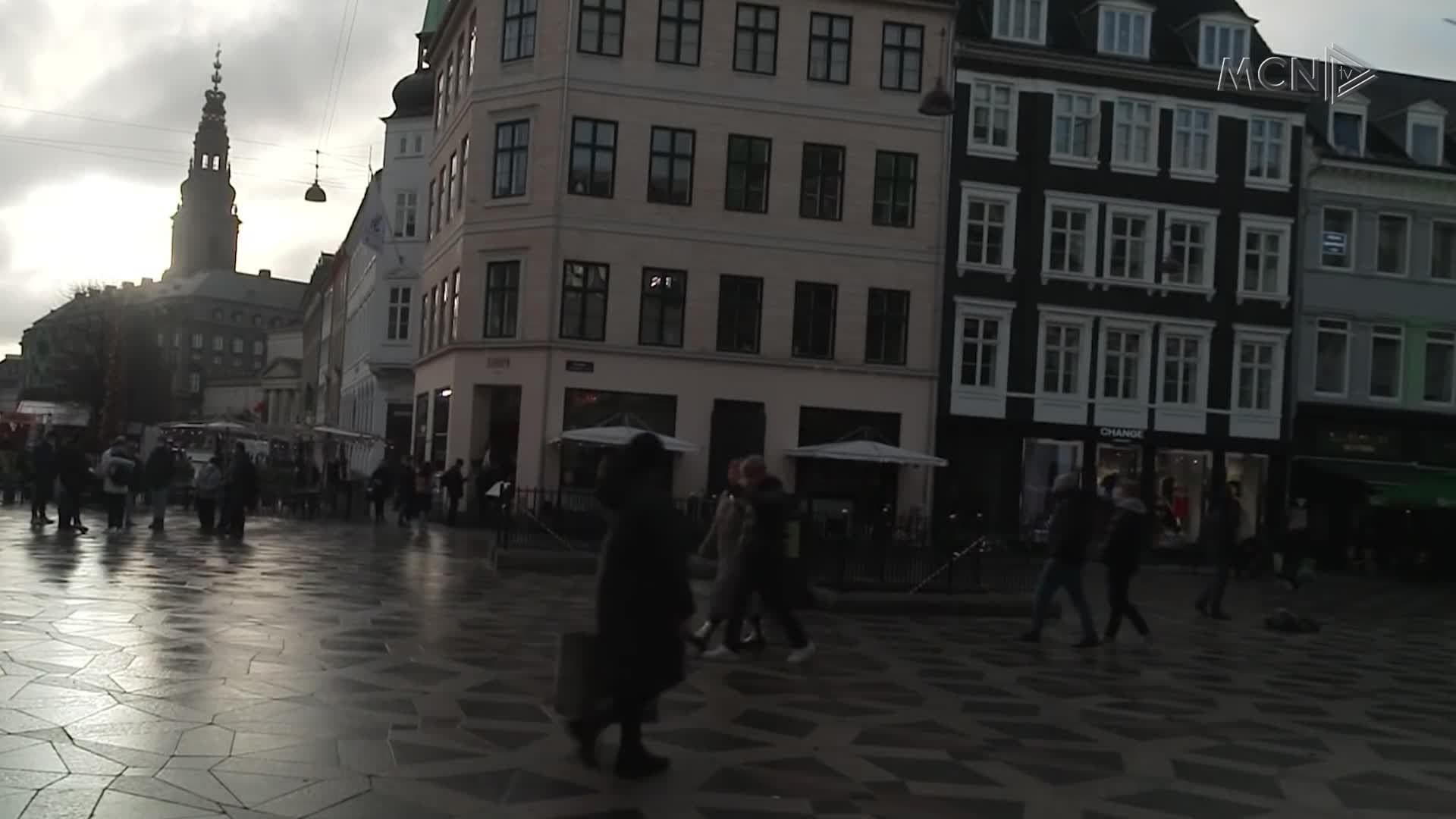 Danimarka heq kufizimet (VIDEO)