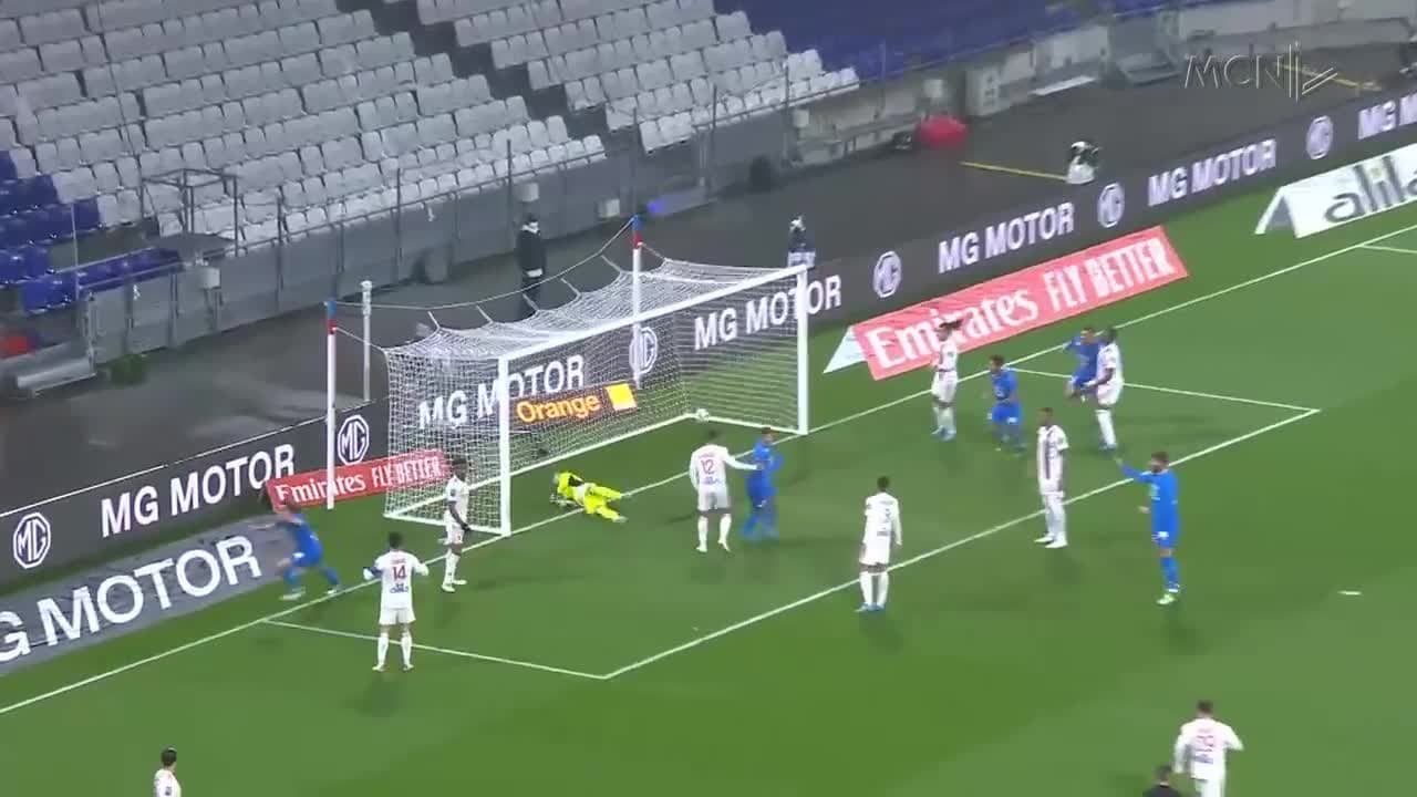 Shaqiri shkëlqen në Lig 1 (VIDEO)