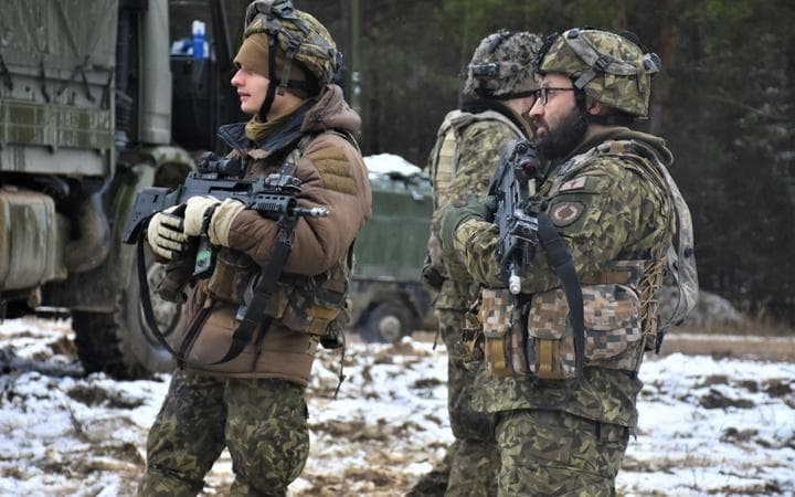 Frika për pushtimin e Ukrainës nga Rusia, Biden do të dërgojë të tjerë trupa në Evropë