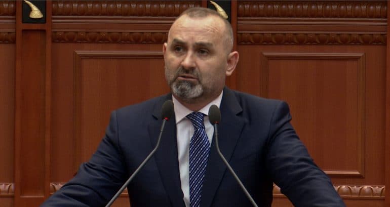  Aksioni në burgje/ Manja: Do pastrohet sistemi, heqim tavanin e moshës 35 vjeç për punonjësit (VIDEO)