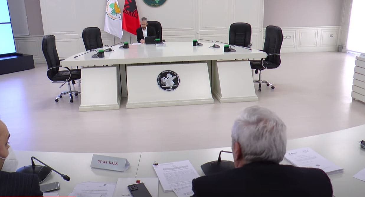 KQZ regjistron koalicionin “Shtëpia e Lirisë”, përjashton ish-kryeministrin Berisha
