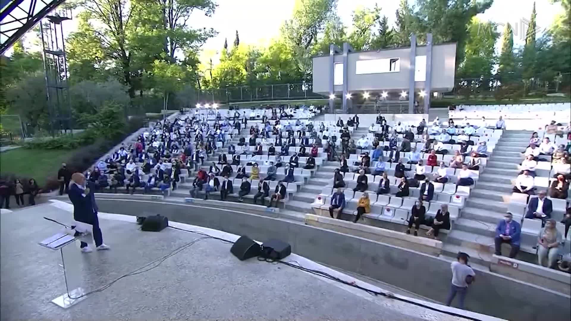 Demokratët e socialistët zyrtarizojnë kandidatët në bazë (VIDEO) 